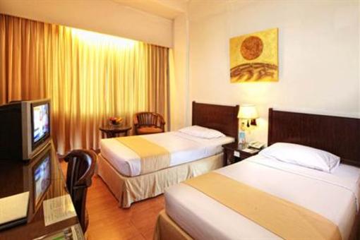 фото отеля Grand Zuri Duri Hotel