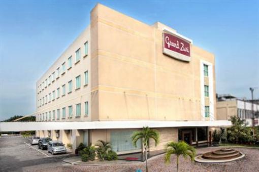 фото отеля Grand Zuri Duri Hotel