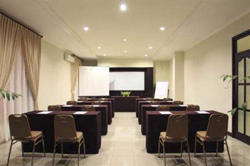 фото отеля Grand Zuri Duri Hotel
