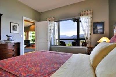 фото отеля Soames Point Bed & Breakfast