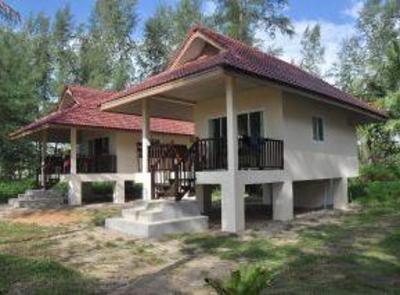 фото отеля Pranee Beach Bungalows