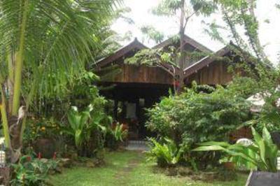 фото отеля Pranee Beach Bungalows