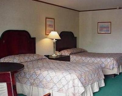 фото отеля Americas Best Inn & Suites Troy (Ohio)