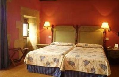 фото отеля Hotel Obispo Hondarribia