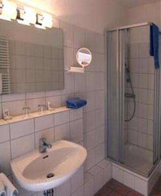 фото отеля Hotel Deutsches Haus Hamburg
