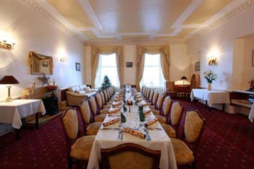 фото отеля Kirkwall Hotel