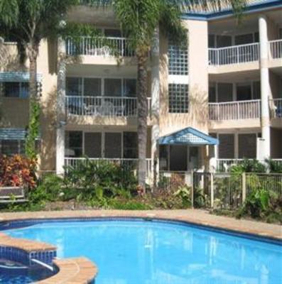 фото отеля Surfers Beach Holiday Apartments Gold Coast