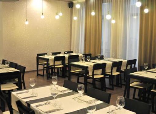 фото отеля Garibaldi Hotel & Restaurant
