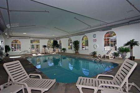 фото отеля BEST WESTERN PLUS River Escape Inn & Suites