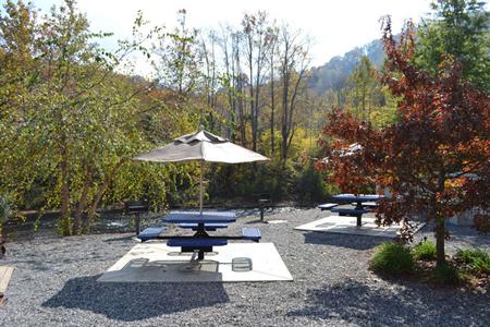 фото отеля BEST WESTERN PLUS River Escape Inn & Suites