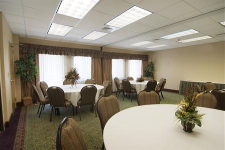 фото отеля BEST WESTERN PLUS River Escape Inn & Suites