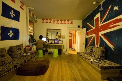 фото отеля Planete Backpackers Hostel Quebec City
