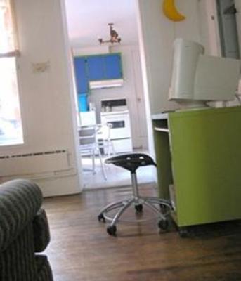 фото отеля Planete Backpackers Hostel Quebec City