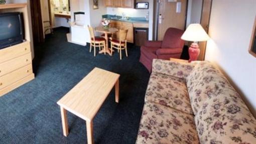 фото отеля AmericInn Lodge & Suites Kearney