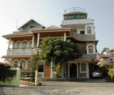 фото отеля Hotel Tres
