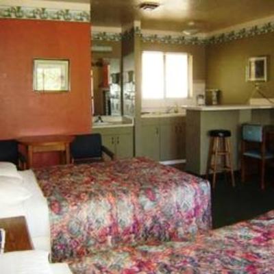 фото отеля Budget Host Sierra Inn