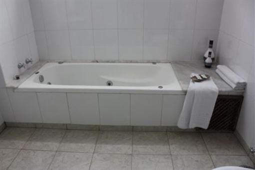 фото отеля Pousada Casa Amarela