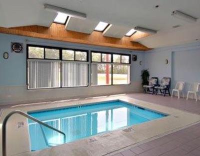 фото отеля Ramada Limited - Douglasville