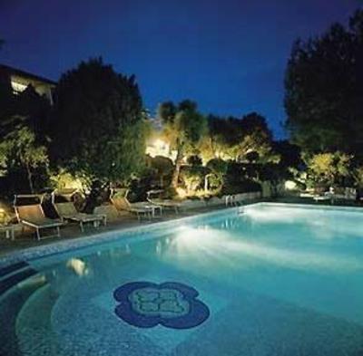 фото отеля Le 83 Hotel