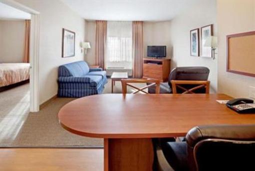 фото отеля Candlewood Suites Weatherford