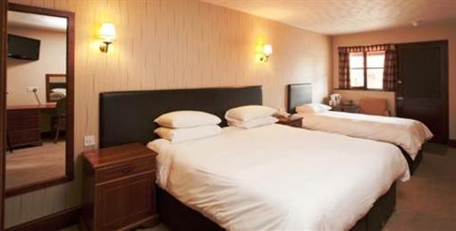 фото отеля Cedars Inn Barnstaple