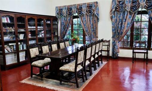 фото отеля Viharagala Estate Bungalow