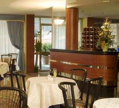 фото отеля Hotel Caravel