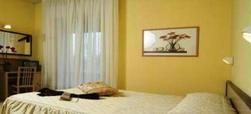 фото отеля Hotel Caravel