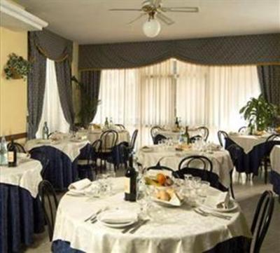 фото отеля Hotel Caravel