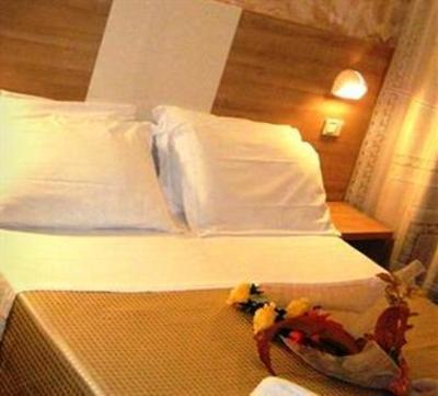 фото отеля Hotel Caravel