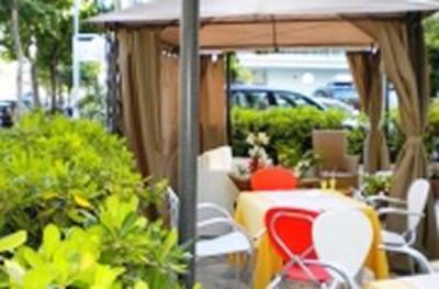 фото отеля Hotel Caravel