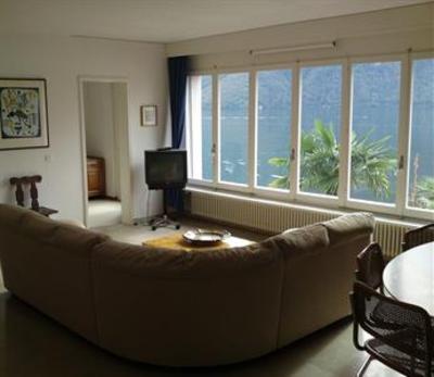 фото отеля Hotel Elvezia al Lago