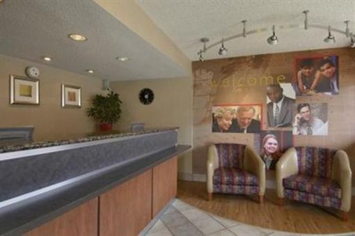 фото отеля Red Roof Inn Farmington Hills