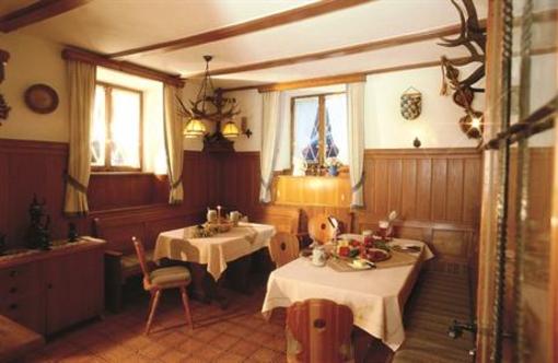 фото отеля Hotel Dora Bad Reichenhall