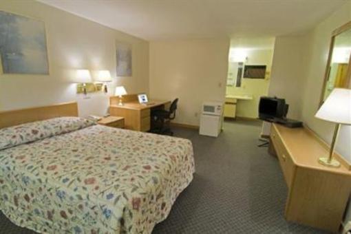 фото отеля Americas Best Value Inn Biddeford Portland