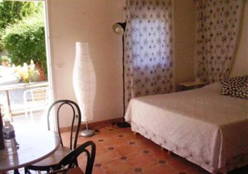 фото отеля Caza Sereyna GuestHouse Avignon