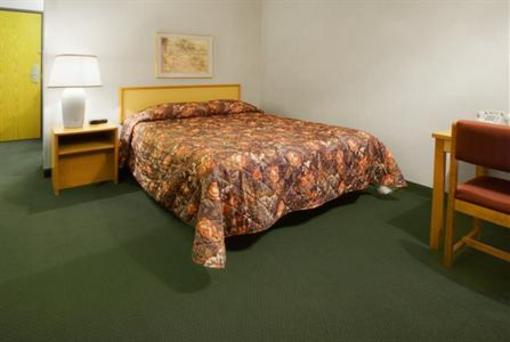 фото отеля Americas Best Value Inn Notre Dame South Bend