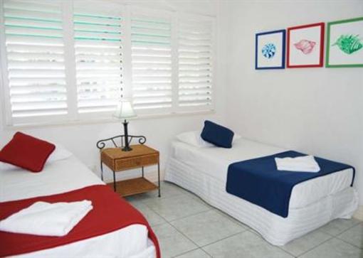 фото отеля On the Beach Holiday Apartments