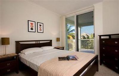 фото отеля On the Beach Holiday Apartments