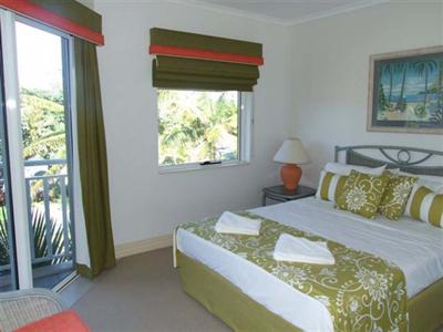 фото отеля On the Beach Holiday Apartments