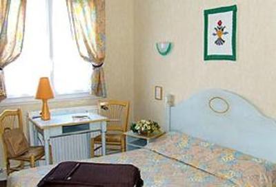 фото отеля Hotel De La Poste Chagny