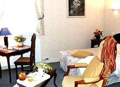 фото отеля Hotel De La Poste Chagny