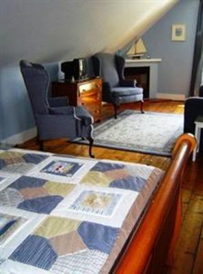 фото отеля Evening Sail B&B