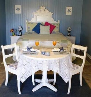 фото отеля Evening Sail B&B