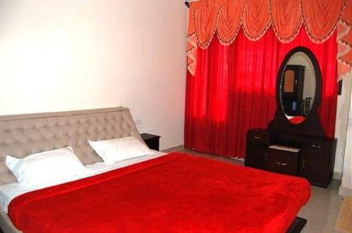 фото отеля Hotel RJ Inn Kodaikanal