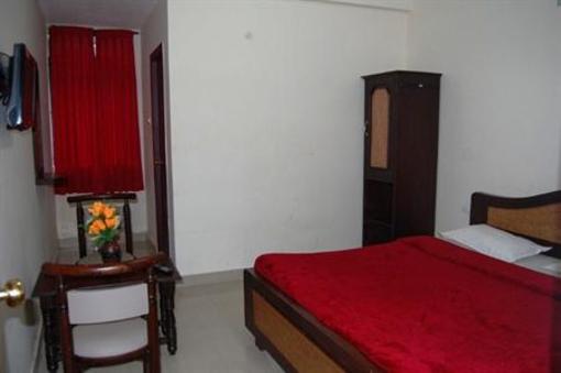 фото отеля Hotel RJ Inn Kodaikanal