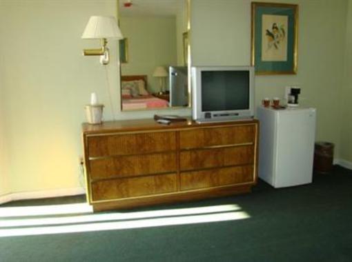 фото отеля Happy Trails Motel