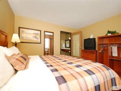 фото отеля Best Western Derby Inn Eagle River