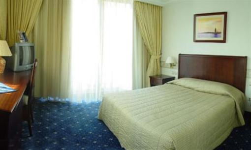 фото отеля Ramada Majestic Hotel