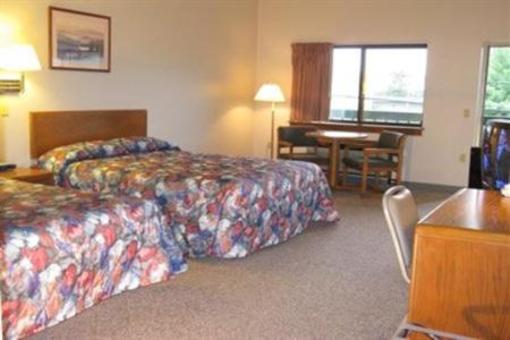 фото отеля Mayflower Motel & Suites